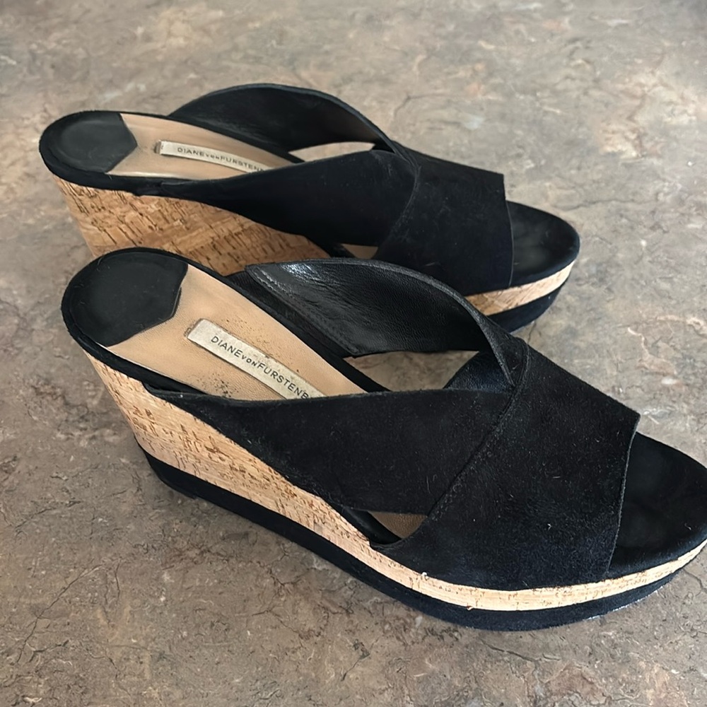 Black suede wedges Diane von Furstenberg